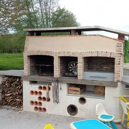 Espace Au Calme Campsite *